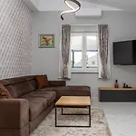 Estate 1 - Island Krk By Guide