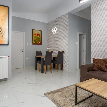 Estate 1 - Island Krk By Guide Apartman *