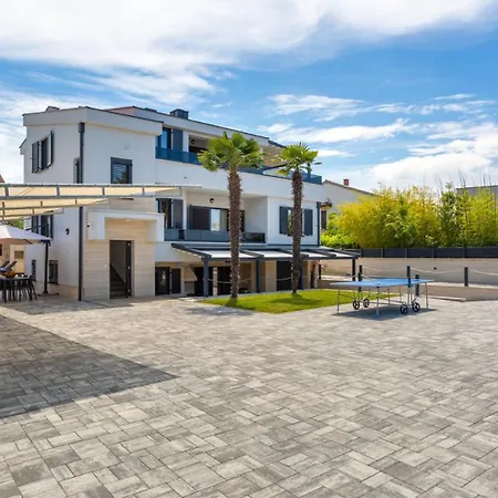 Estate 1 - Island Krk By Guide Daire Malinska