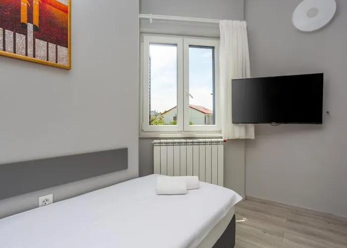 Estate 1 - Island Krk By Guide Apartman
